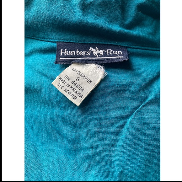 Hunters Run woman’s button down blouse size S - Picture 2 of 3